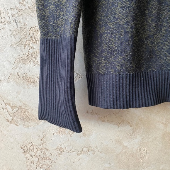 Swiftly ½ Zip Hip Length Base Layer SZ 8 - Picture 4 of 4